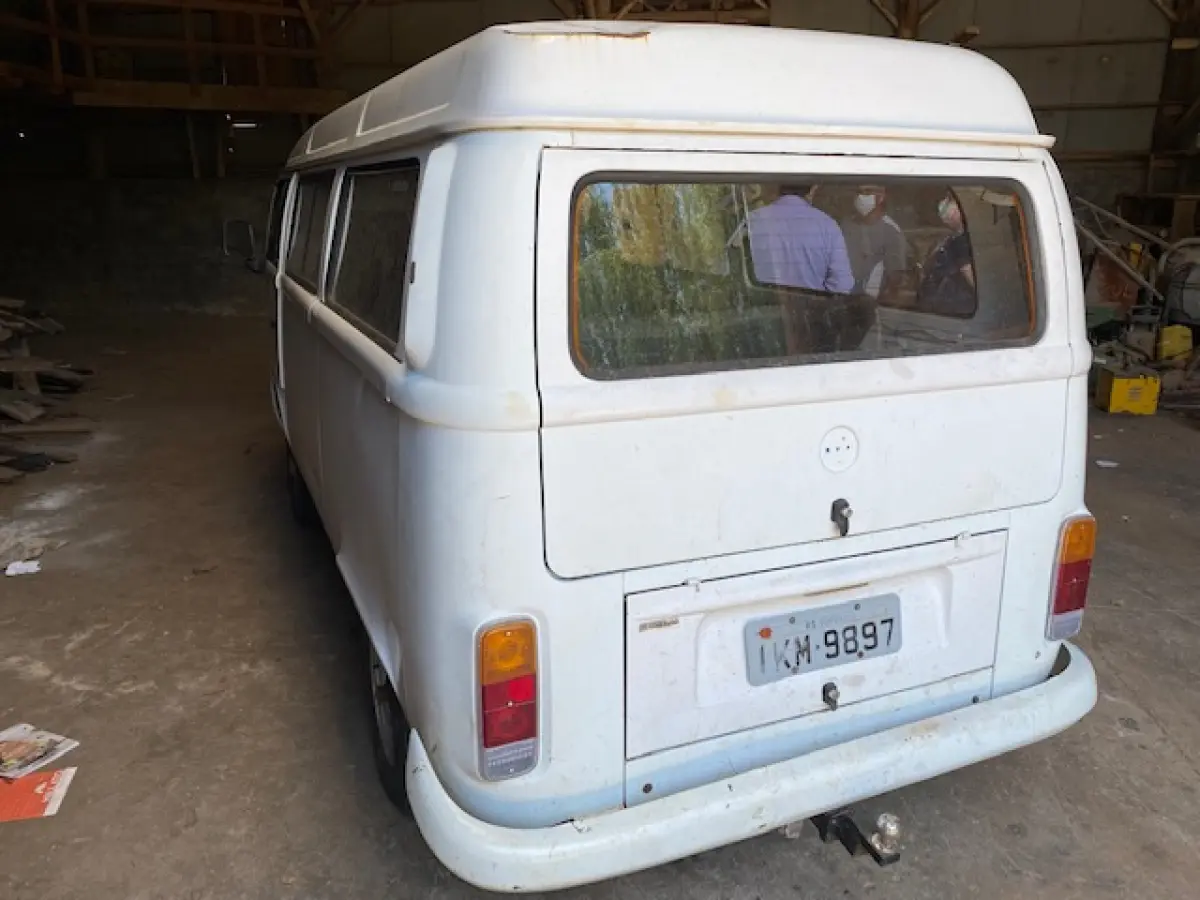 LOTE 046 - kombi