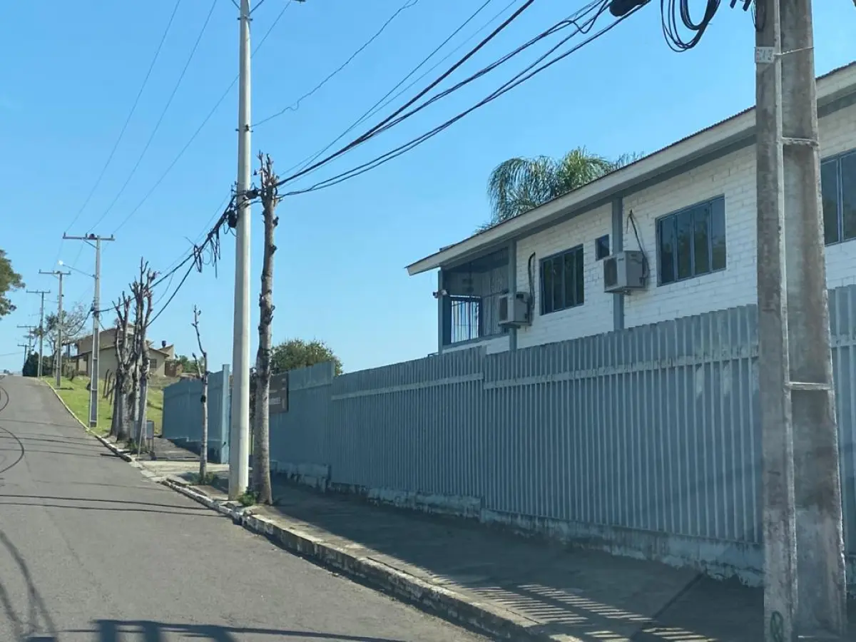 LOTE  - Ótimo prédio de aproximadamente 1000m²