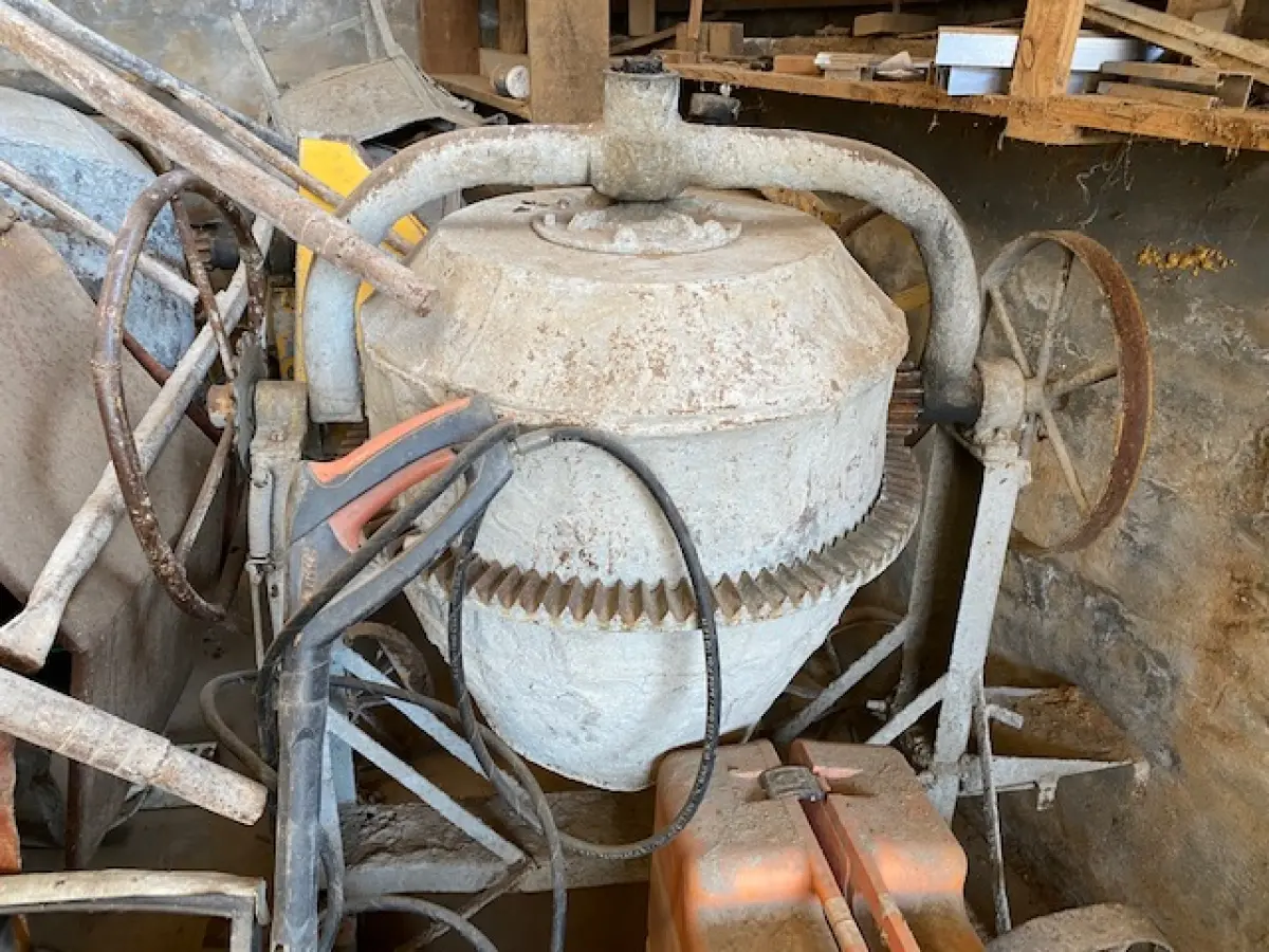 LOTE 003 - Lote de todos os materiais englobados (não inclui veiculos e imovel)