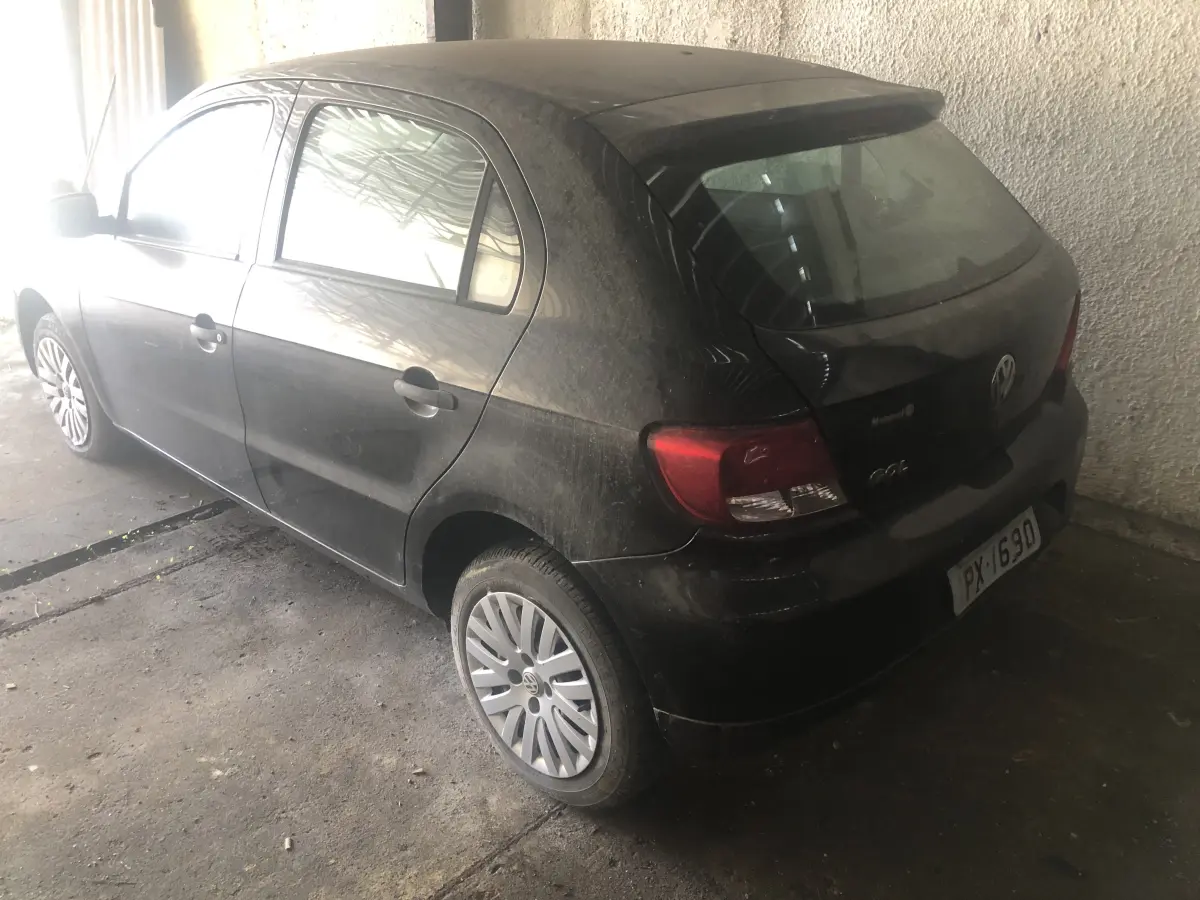 LOTE 001 - VW/gol 1.0, placas IPX 1690, ano/modelo 2009/2010
