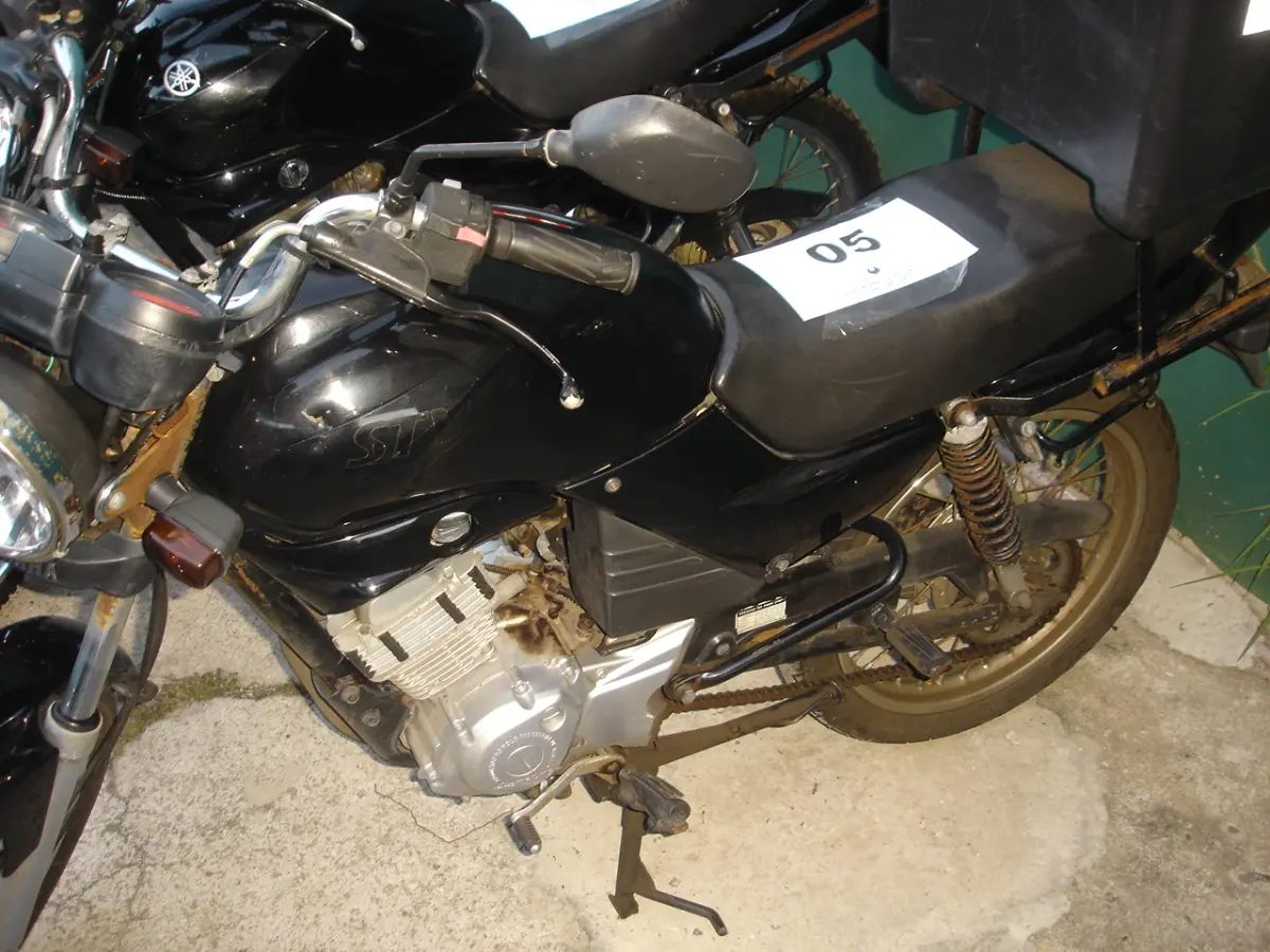 LOTE 005 - YAMAHA - YBR 125 K