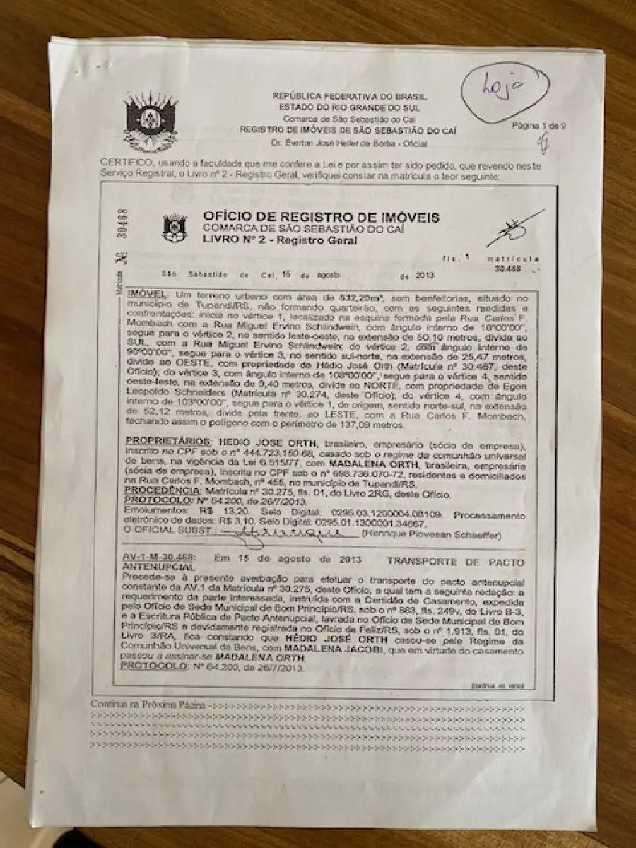 LOTE 001 - Imóvel urbano com área de 632,20 m2, Consta averbada a área de 587,53 m2, para fins comerciais