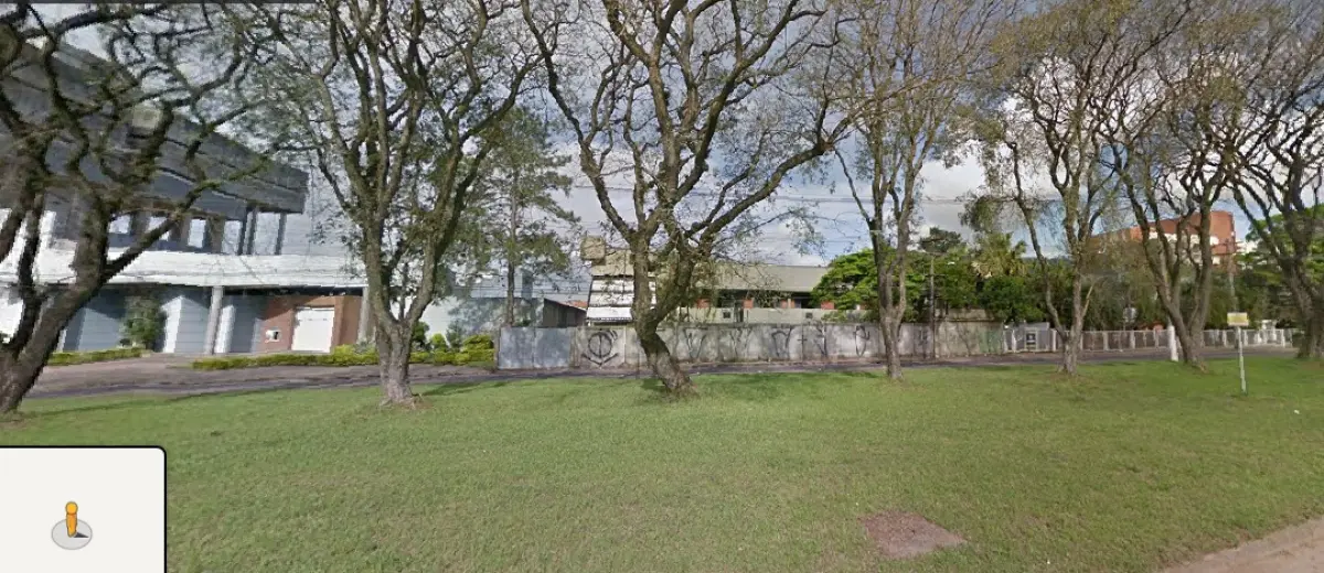 LOTE 1 - TERRENO COM PAVILHAO