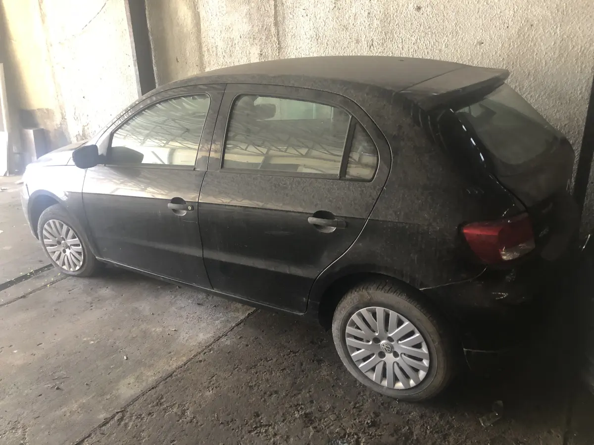 LOTE 001 - VW/gol 1.0, placas IPX 1690, ano/modelo 2009/2010