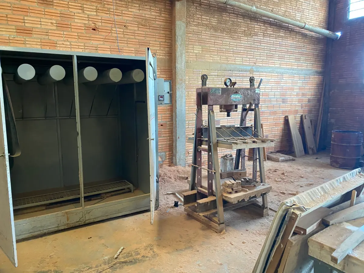 LOTE 005 - prensa hidraulica