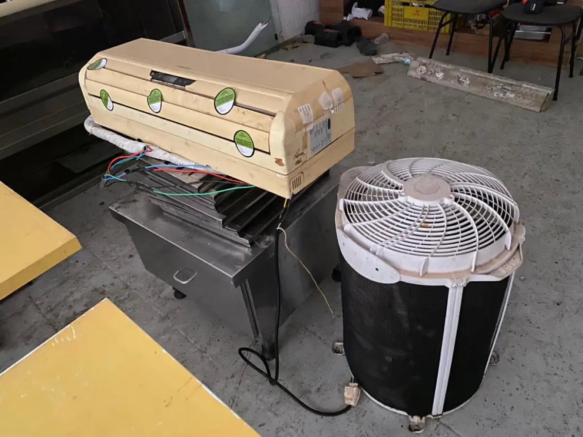 LOTE  - EQUIPAMENTOS P/LANCHERIA