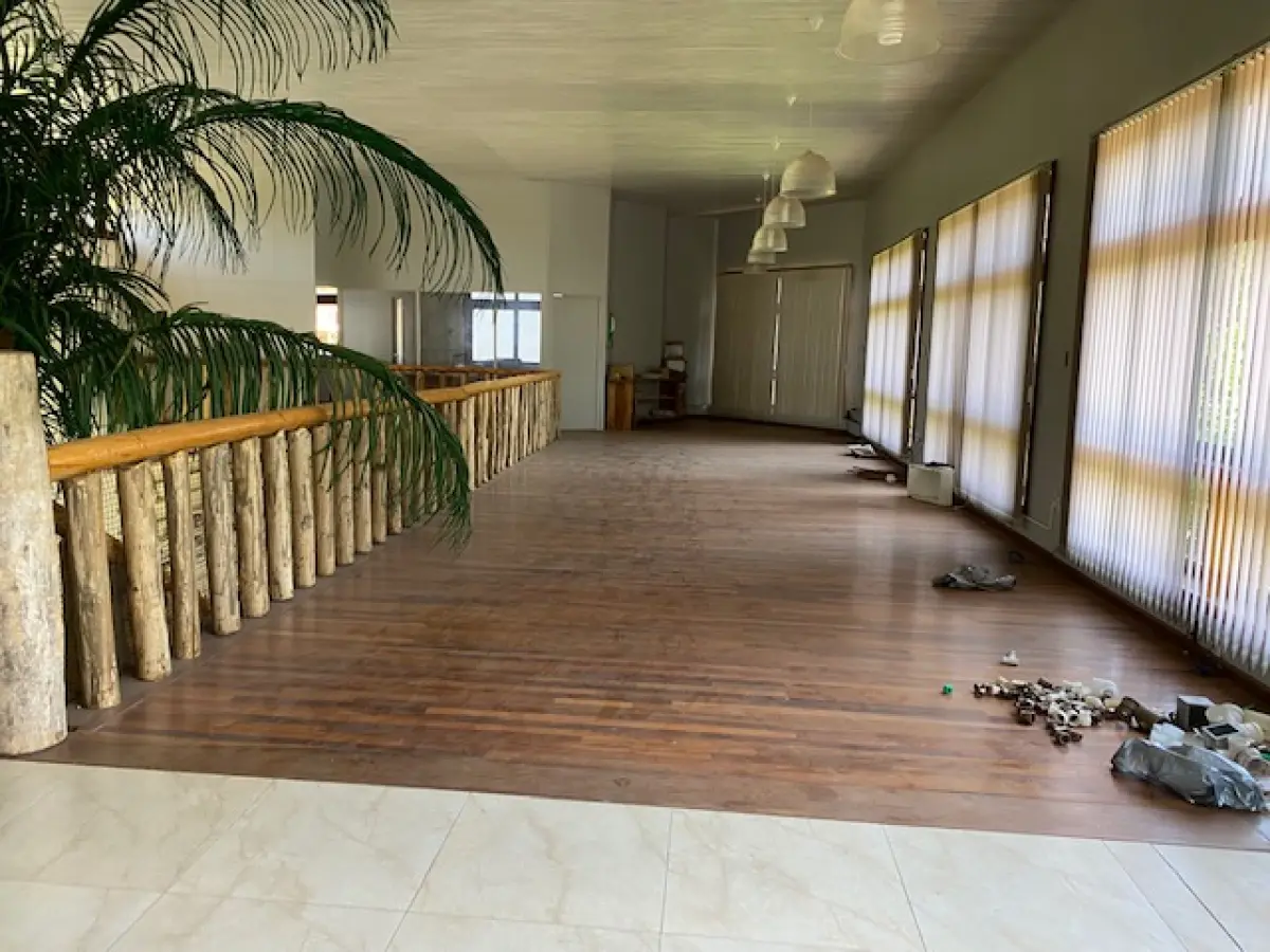 LOTE 006 - Persianas