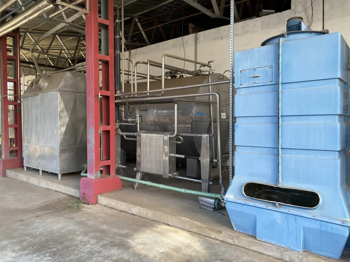 LOTE 003 - MÁQUINAS E BENS DO COMPLEXO