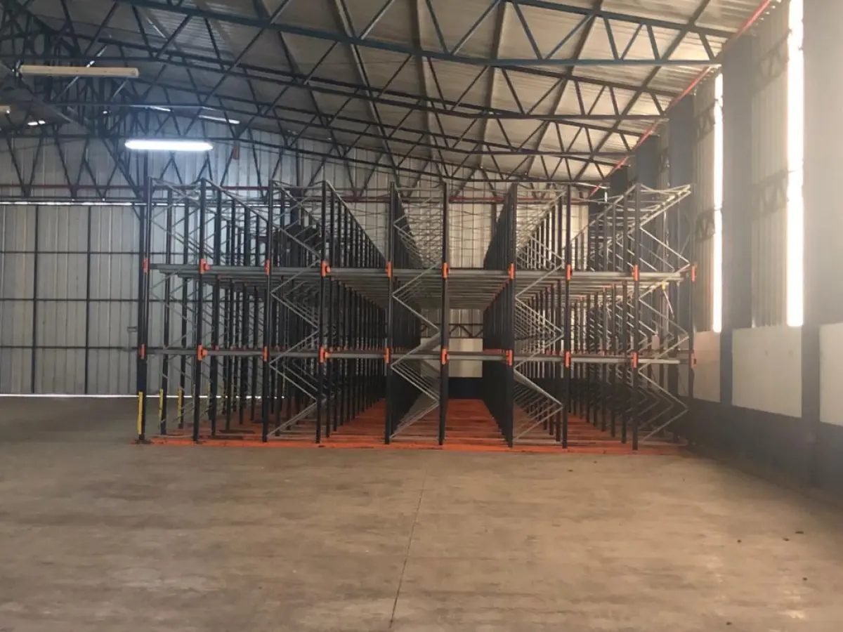 LOTE 1 - LANÇO JÁ RECEBIDO COM 25% DE ENTRADA E SALDO EM 24X COM CORREÇÃO DO IPCA PARA PLANTA INDUSTRIAL COM IMÓVEL E MÁQUINAS -COMPRA ENGLOBADA - LOTE COM PREFERENCIA