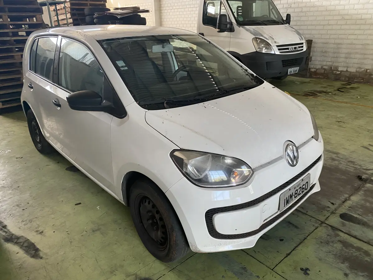 LOTE 06 - VW UP Take MA