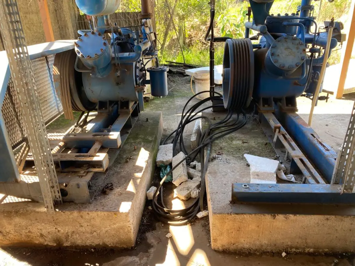 LOTE 047 - 02 Compressores de amônia Madeff 270.000 Kcal/h