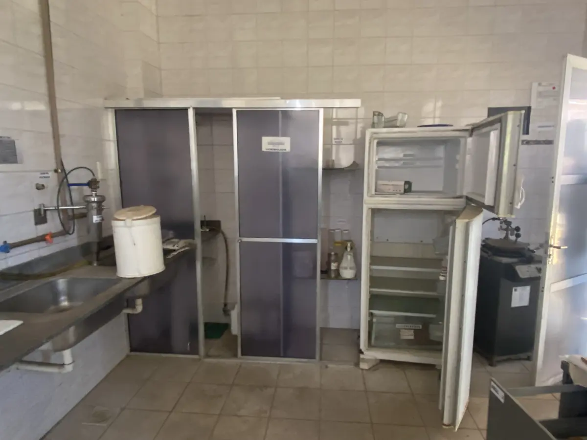 LOTE 017 - geladeira duplex