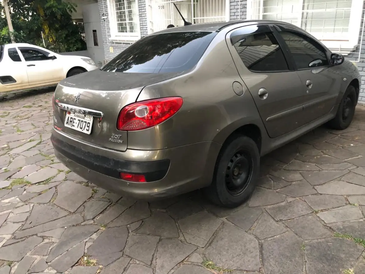 LOTE 000 - VEÍCULO PEUGEOT 207, 09/09