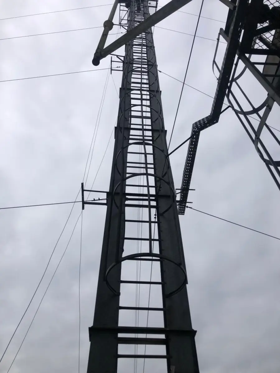 LOTE 038 - ELEVADOR CANECO 13M TAG ELV 201