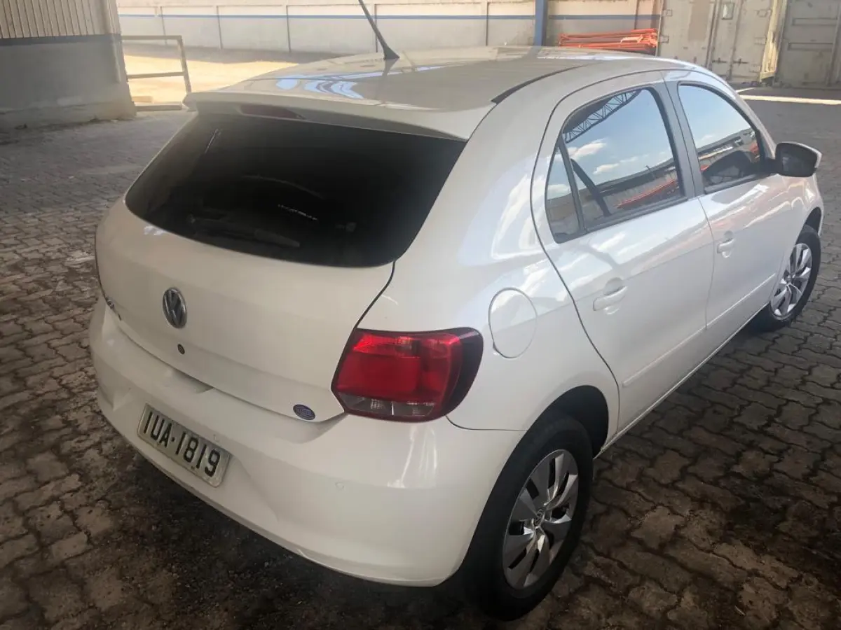 LOTE 054 - VW/GOL 1.0, Branco, ano 2013, placa IUA1819
