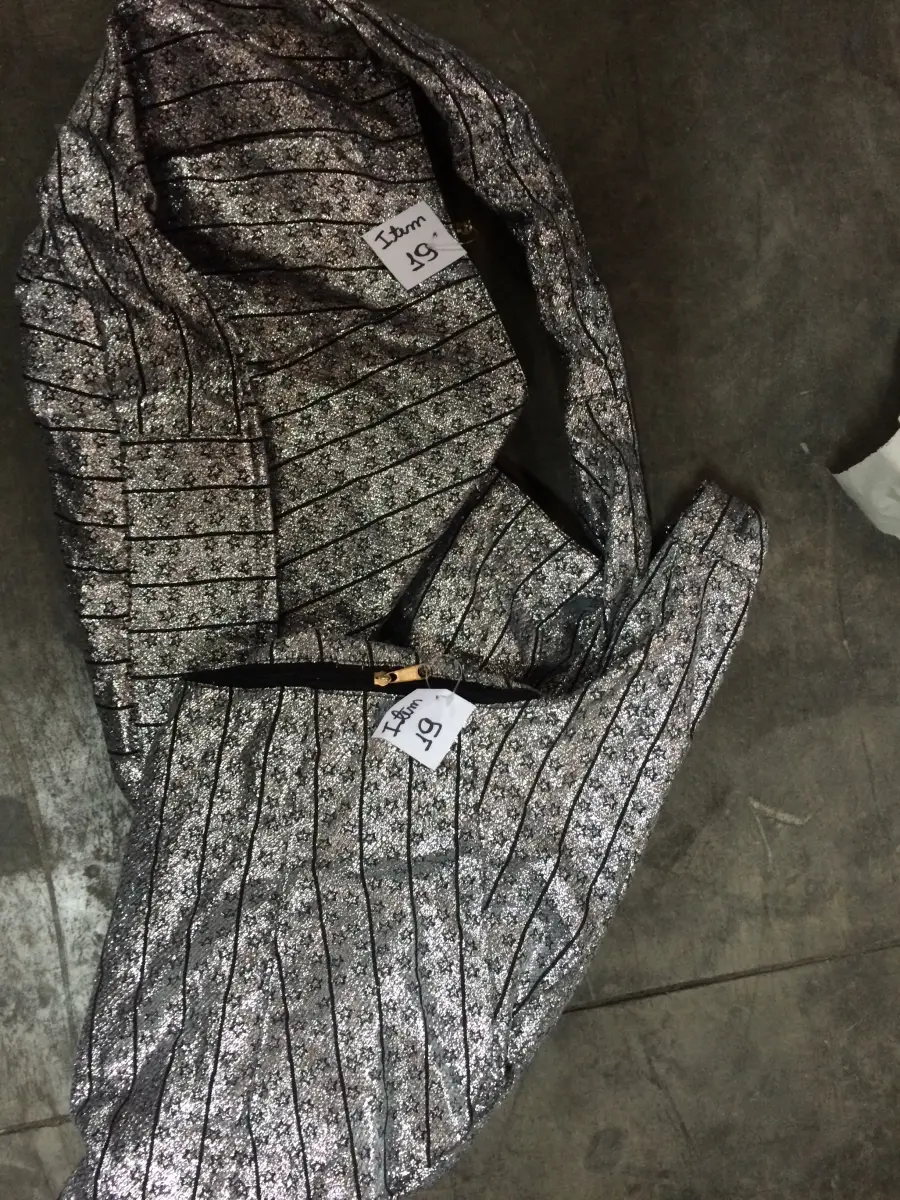 LOTE  - SAPATOS E BOLSAS FEMININOS