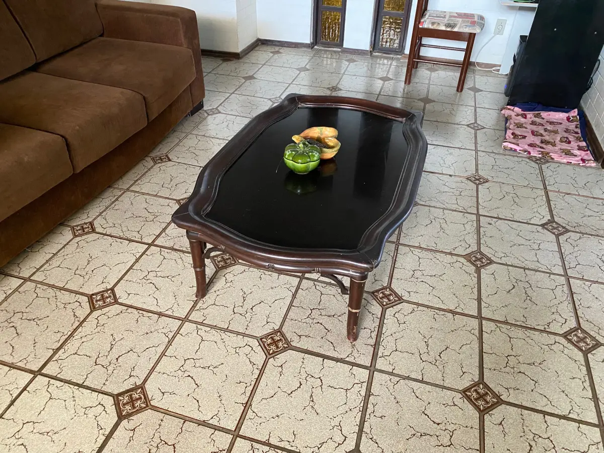 LOTE 2 - MÓVEIS DENTRO DA CASA