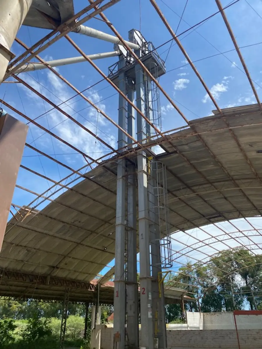 LOTE 1 - CACHOEIRA DO SUL - 5,5HA DE PLANTA INDUSTRIAL PARA GRÃOS NA BR