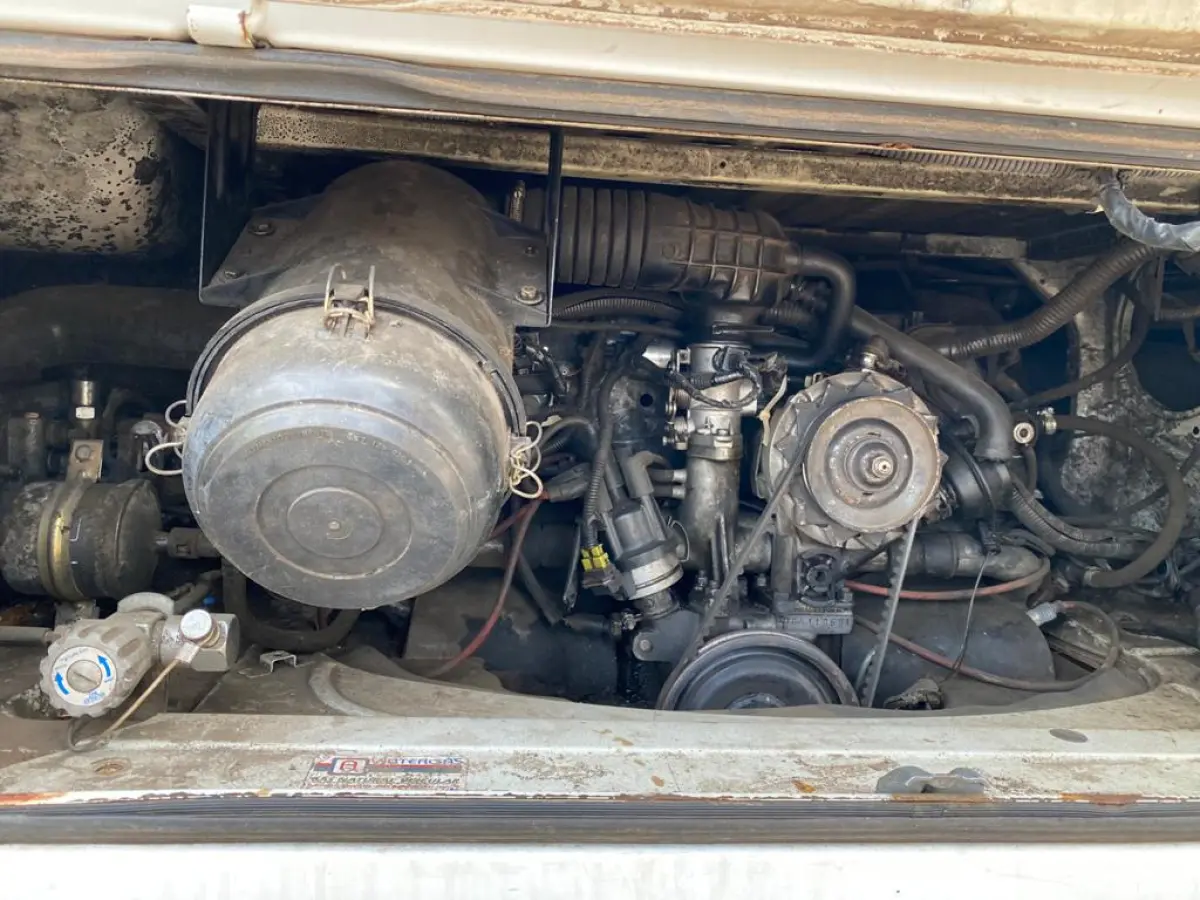 LOTE  - WV KOMBI 04/05