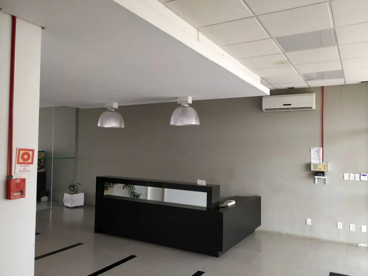 LOTE 001 - LOTE 1A STALKING HORSE. PRÉDIO E ALGUNS ITENS, ESCRITÓRIOS, REFEITÓRIO, AR CONDICIONADOS ETC