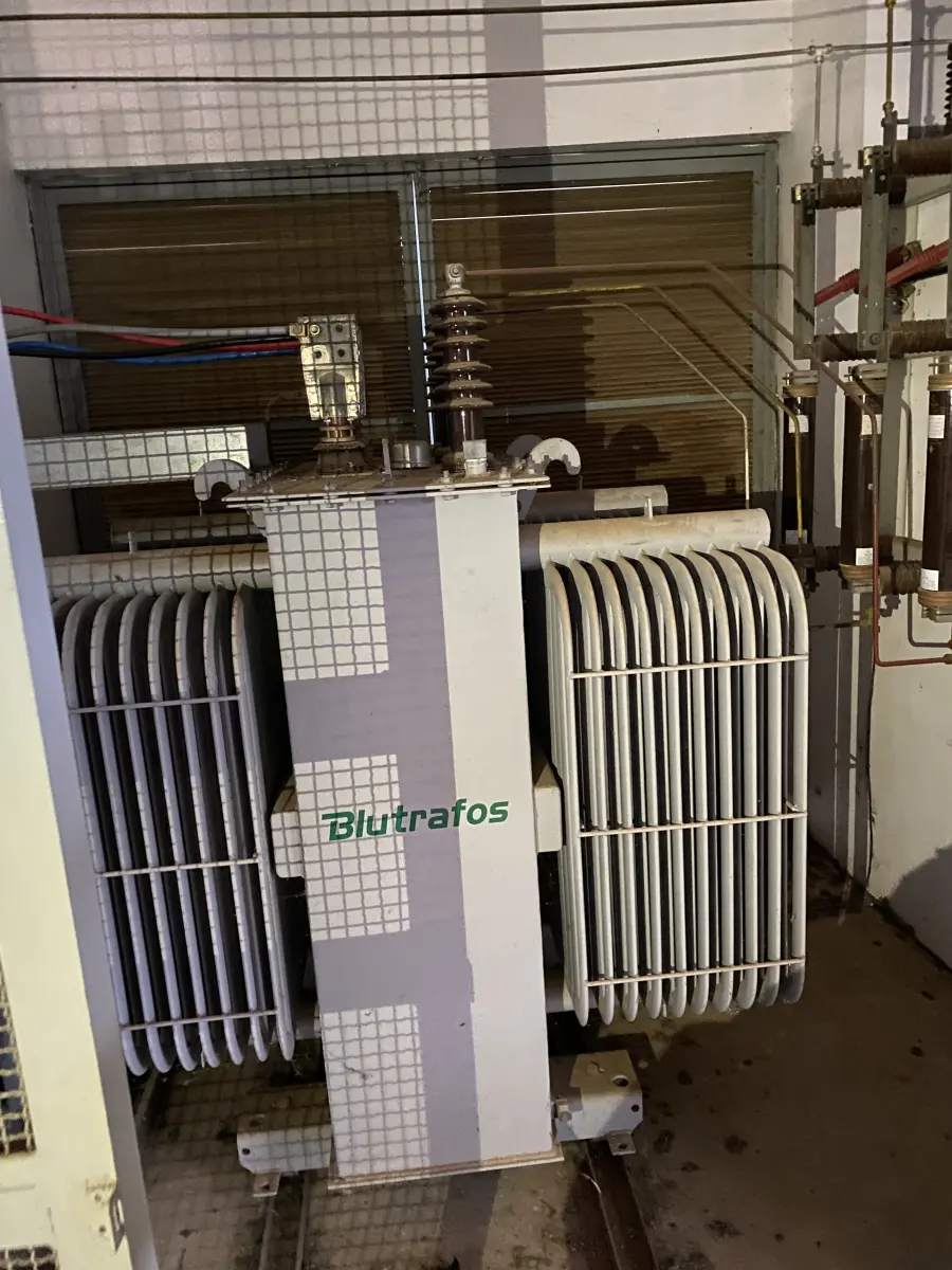 LOTE 001 - LOTE 1A STALKING HORSE. PRÉDIO E ALGUNS ITENS, ESCRITÓRIOS, REFEITÓRIO, AR CONDICIONADOS ETC