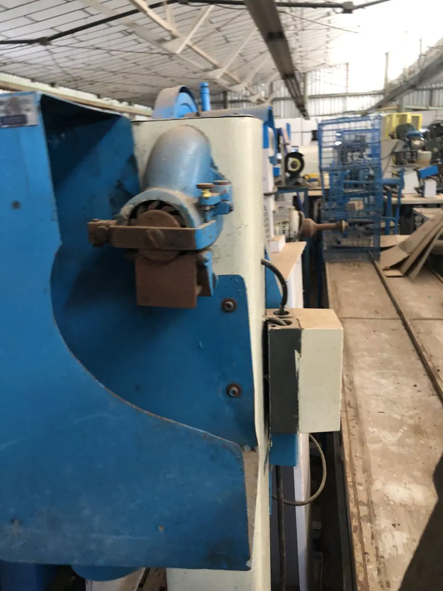 LOTE 097 - chanfradeira - corrigindo para lixadeira.