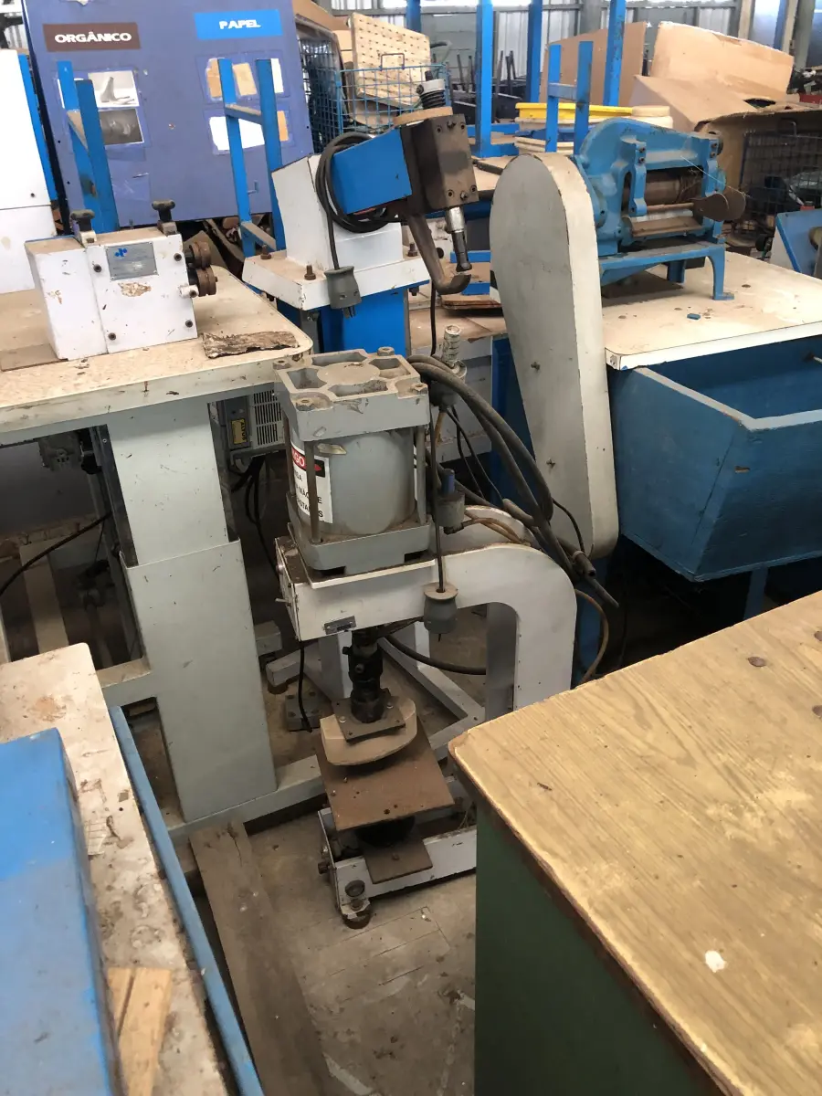 LOTE 131 - prensa para estampar