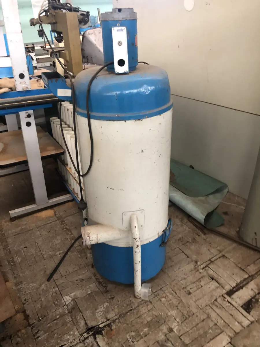 LOTE 067 - coletor de pó