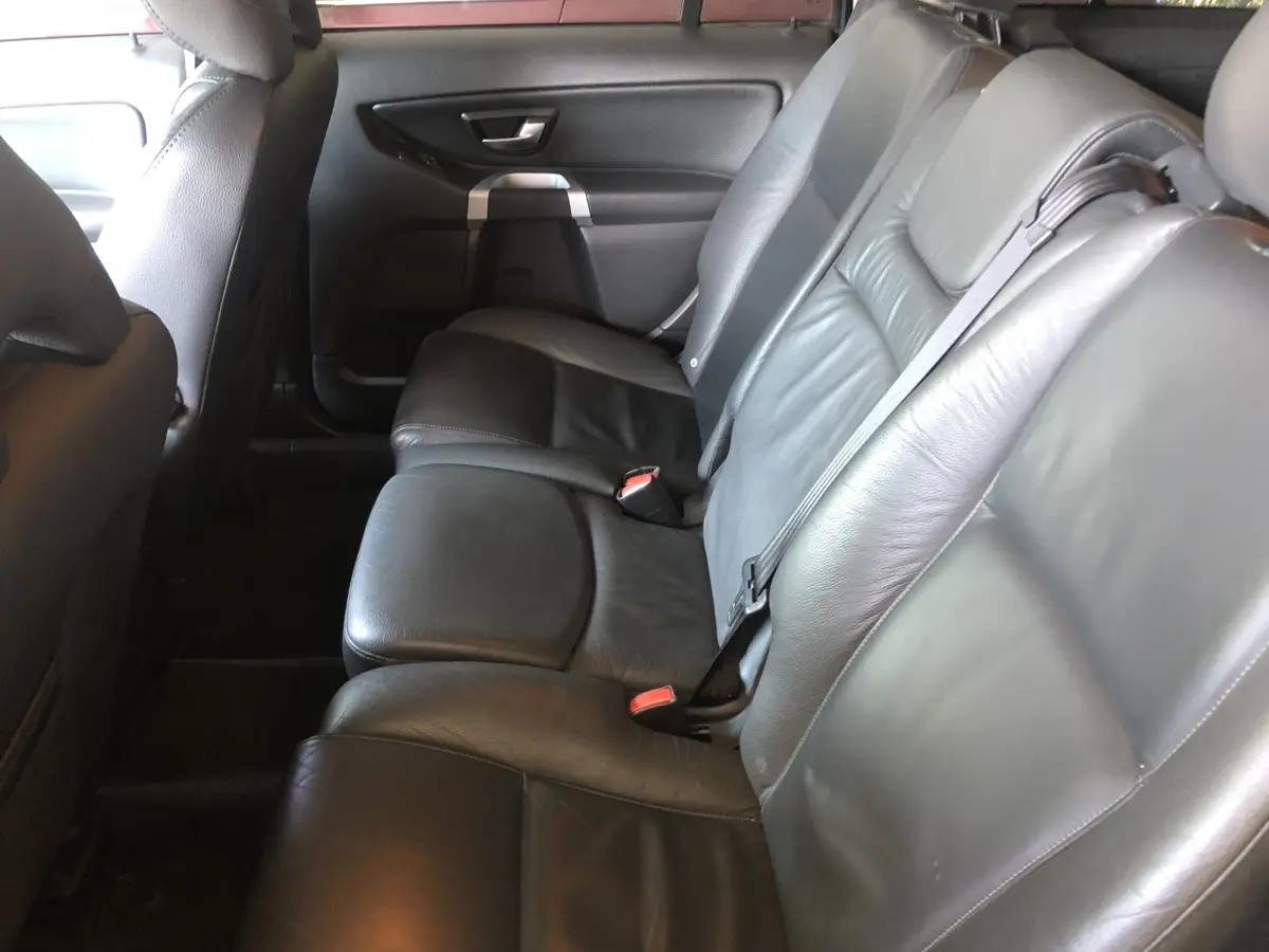 LOTE 003 - Volvo XC90 V8 AWD placa DOS7772 06/07