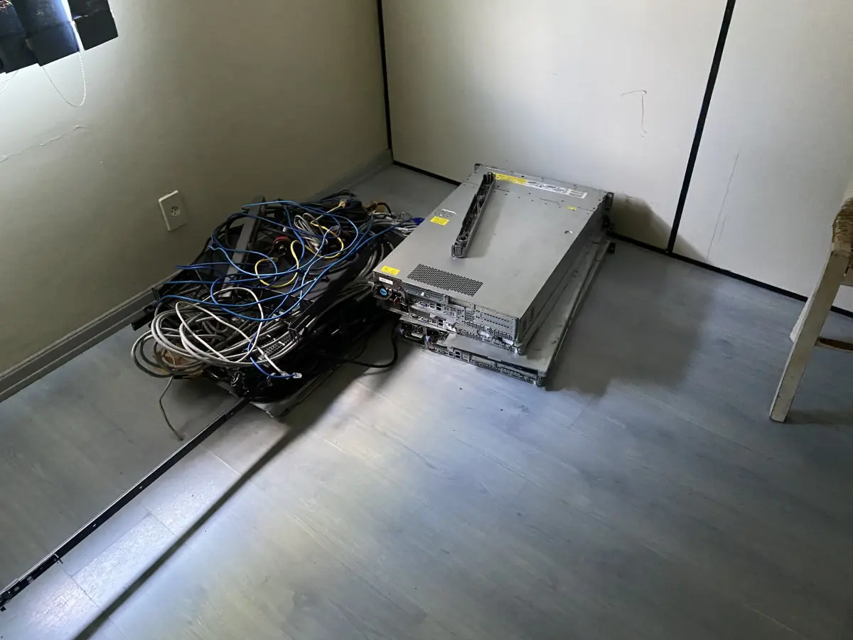 LOTE 516 - equipamentos de informatica 