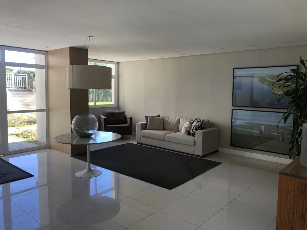 LOTE 002 - Direitos e ações do apto 1103, no setor condominial Gran Vista, do Cond. Res. Liberdade I