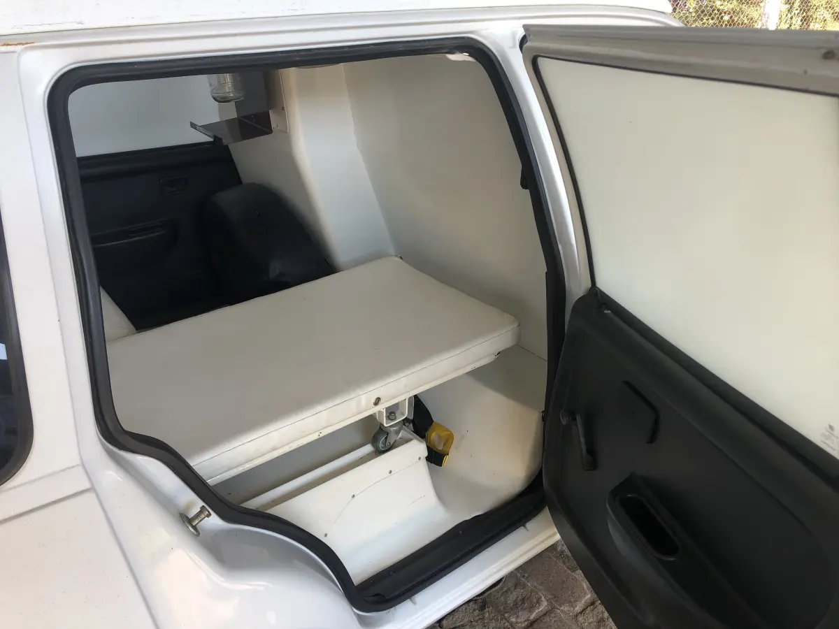 LOTE 001 - GM Kadett Ipanema ambulância 94/95