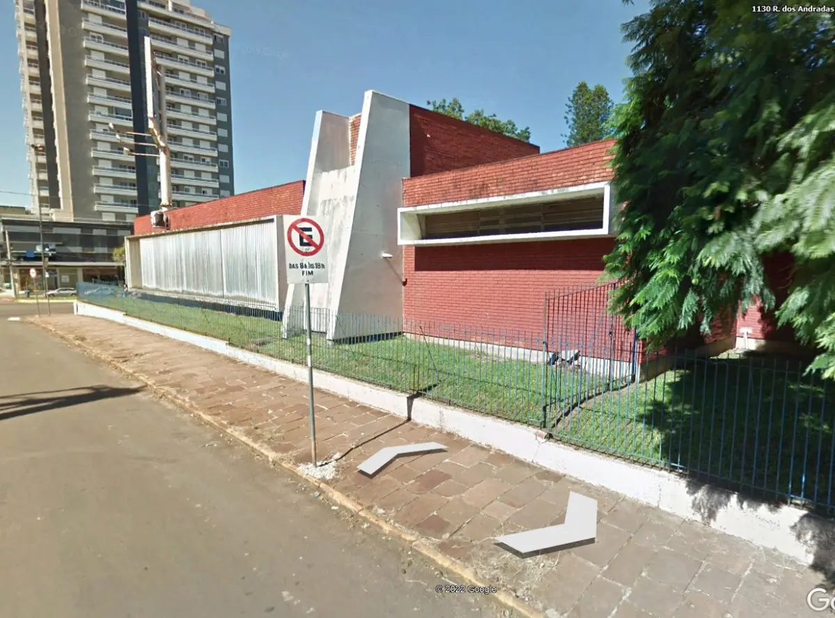 LOTE 001 - VENDA NA MODALIDADE STALKING HORSE DE IMÓVEL EM TERRENO DE 12.300M2 COM 5.150M2 CONSTRUÍDOS – ESCOLA FUNCIONANDO – QUADRA INTEIRA -  NO CENTRO DE PASSO FUNDO/RS - OBRIGATÓRIA A CONTINUAÇÃO DA ESCOLA POR NO MÍNIMO 5 ANOS - VEJA TERMO DE MANUTENÇÃO COM O LEILOEIRO