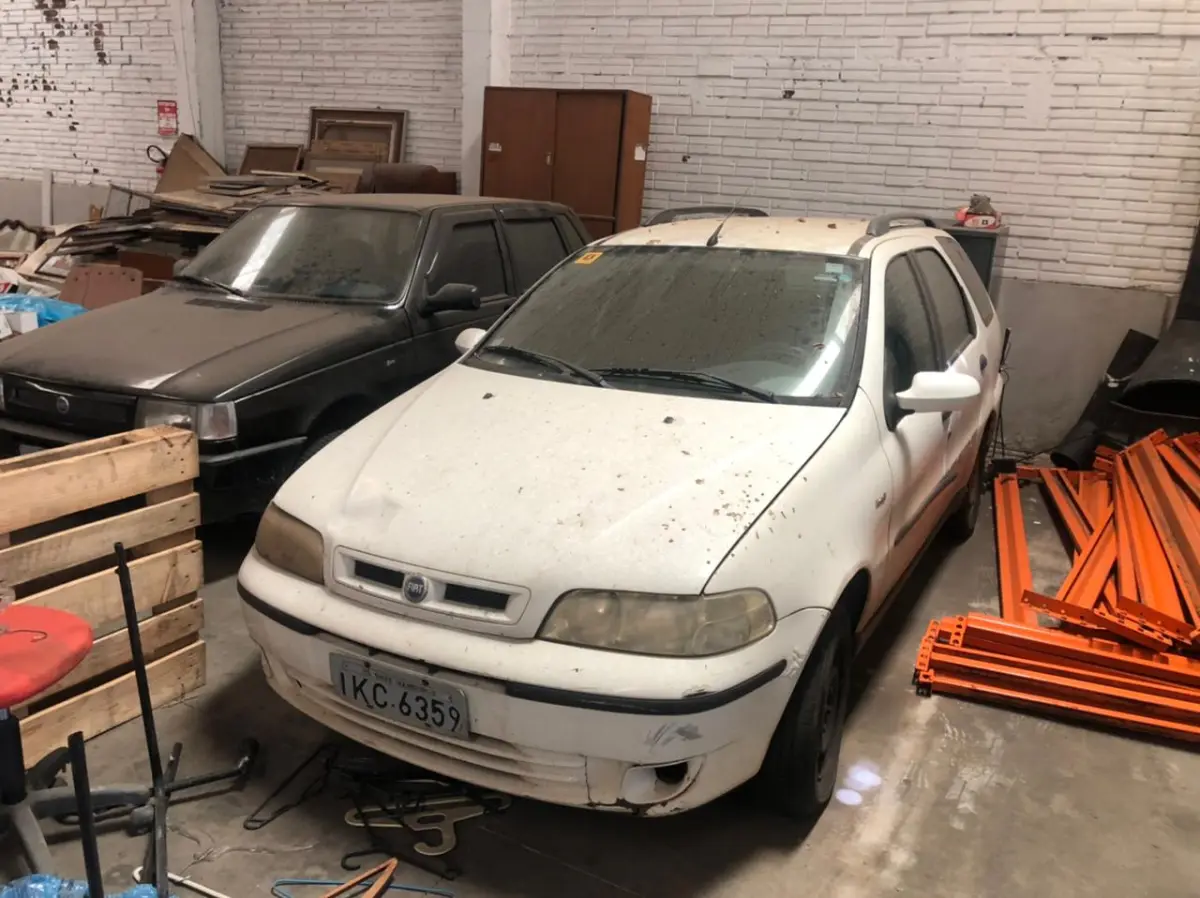 LOTE 000 - VEÍCULO FIAT/ PALIO WEEKEND ELX 2001