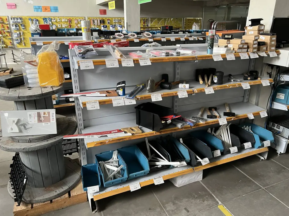 LOTE 001 - LOTE ENGLOBADO DOS LOTES 01 A 81 E 83 OBS: ESSE LOTE POSSUI A PREFERENCIA SOBRE OS INDIVUDUAIS