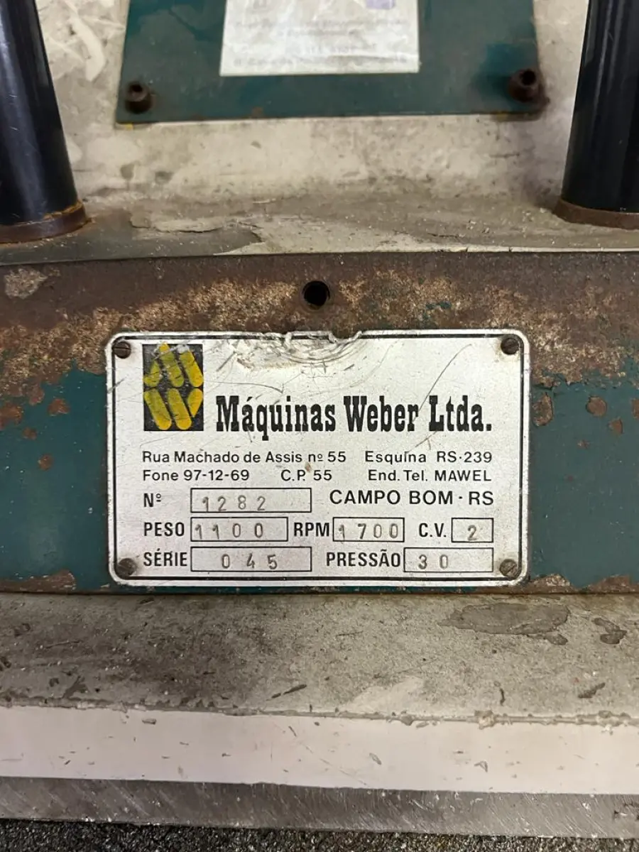 LOTE 014 - balancim hidraulico maq Weber 1100 de peso