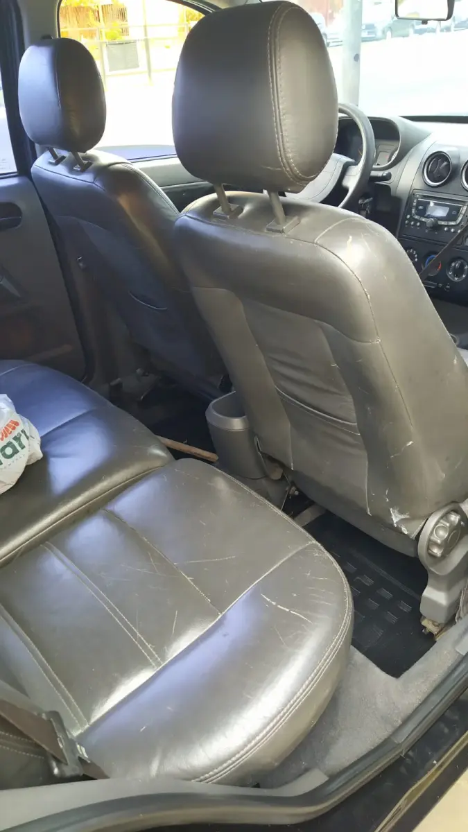 LOTE 002 - FORD Ecosport XLS 1.6 COMPLETA -  BANCOS COURO