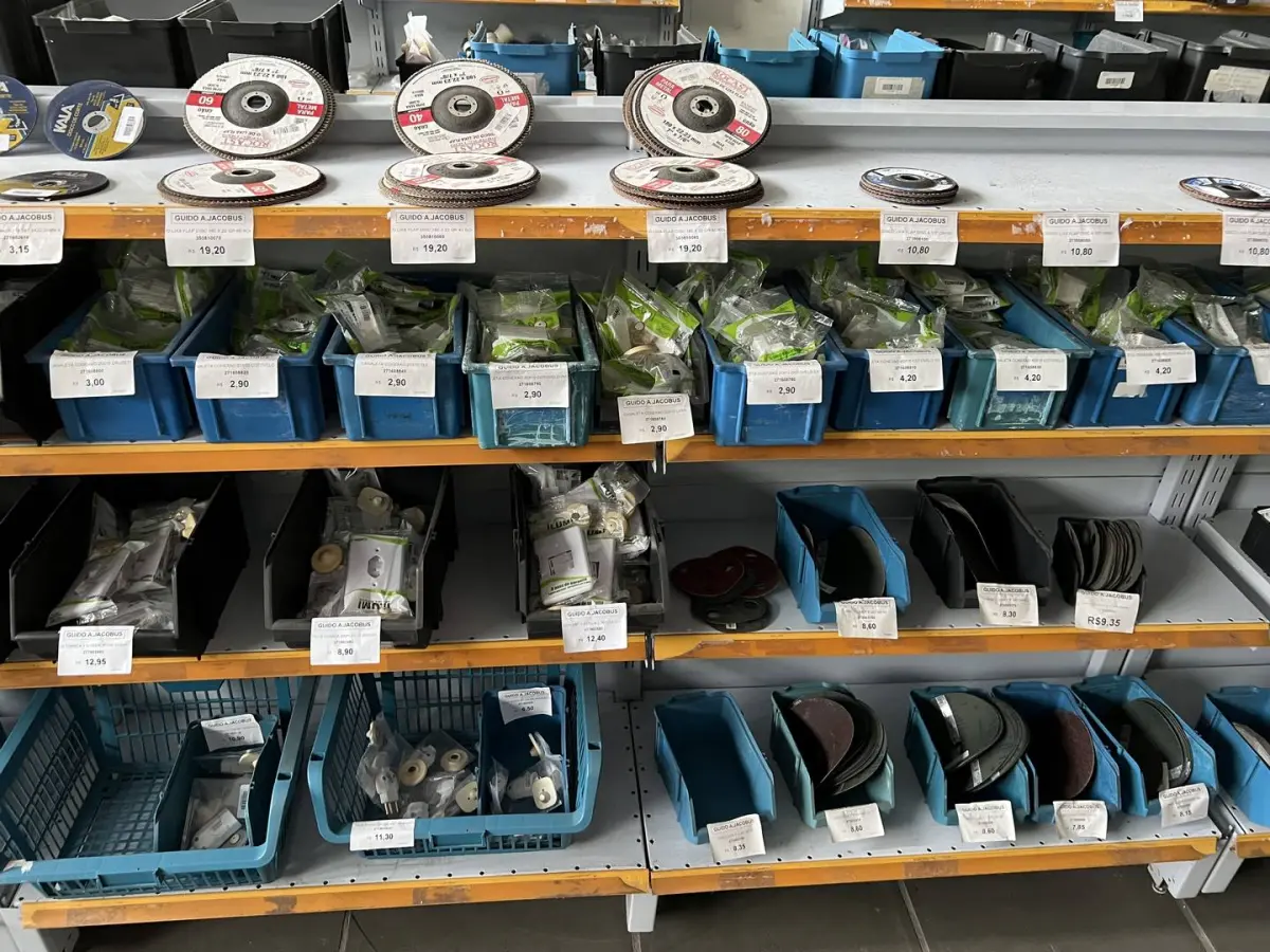 LOTE 001 - LOTE ENGLOBADO DOS LOTES 01 A 81 E 83 OBS: ESSE LOTE POSSUI A PREFERENCIA SOBRE OS INDIVUDUAIS