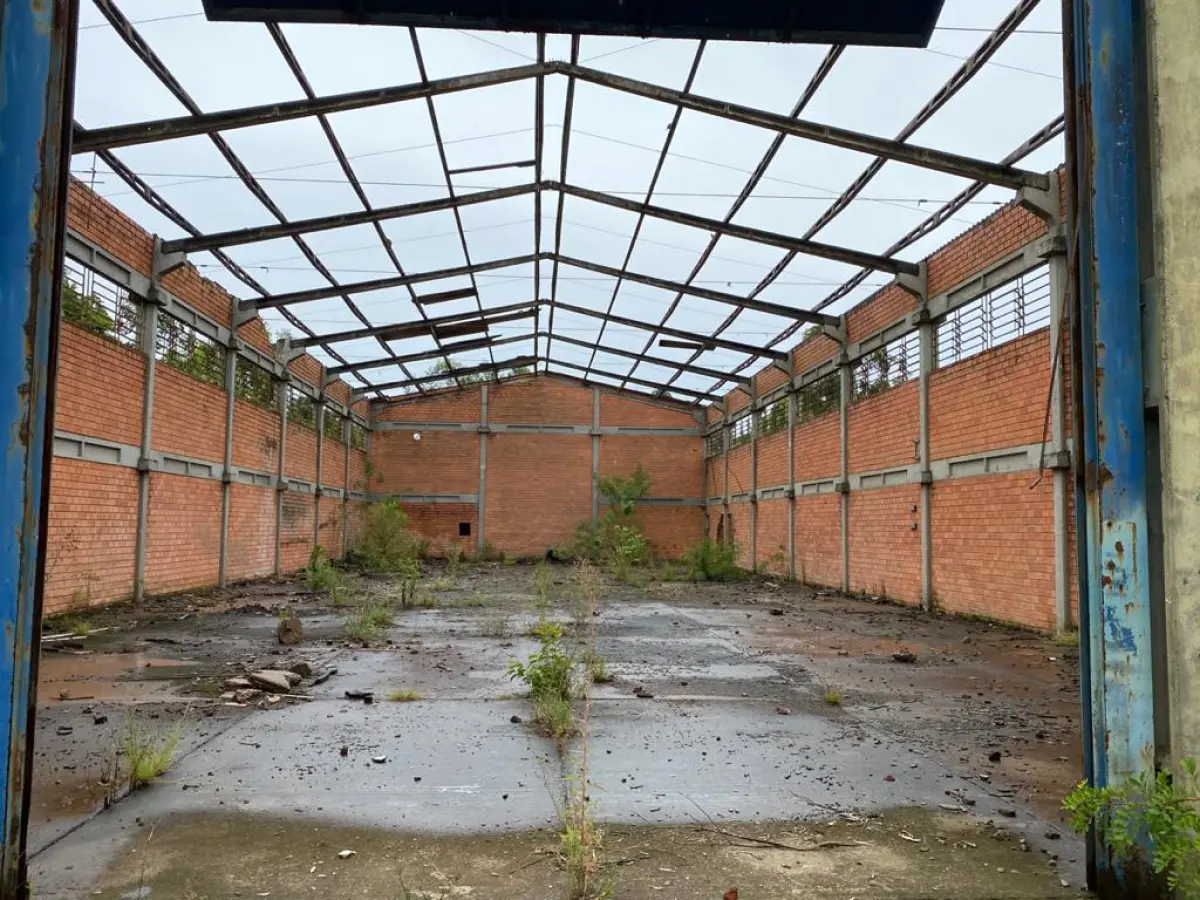 LOTE 000 - IMÓVEL GRANDE C. ÁREA 46.000M2 – 2 FRENTES PARA ESTRADAS ASFALTADAS NA ZONA INDUSTRIAL DE TRIUNFO