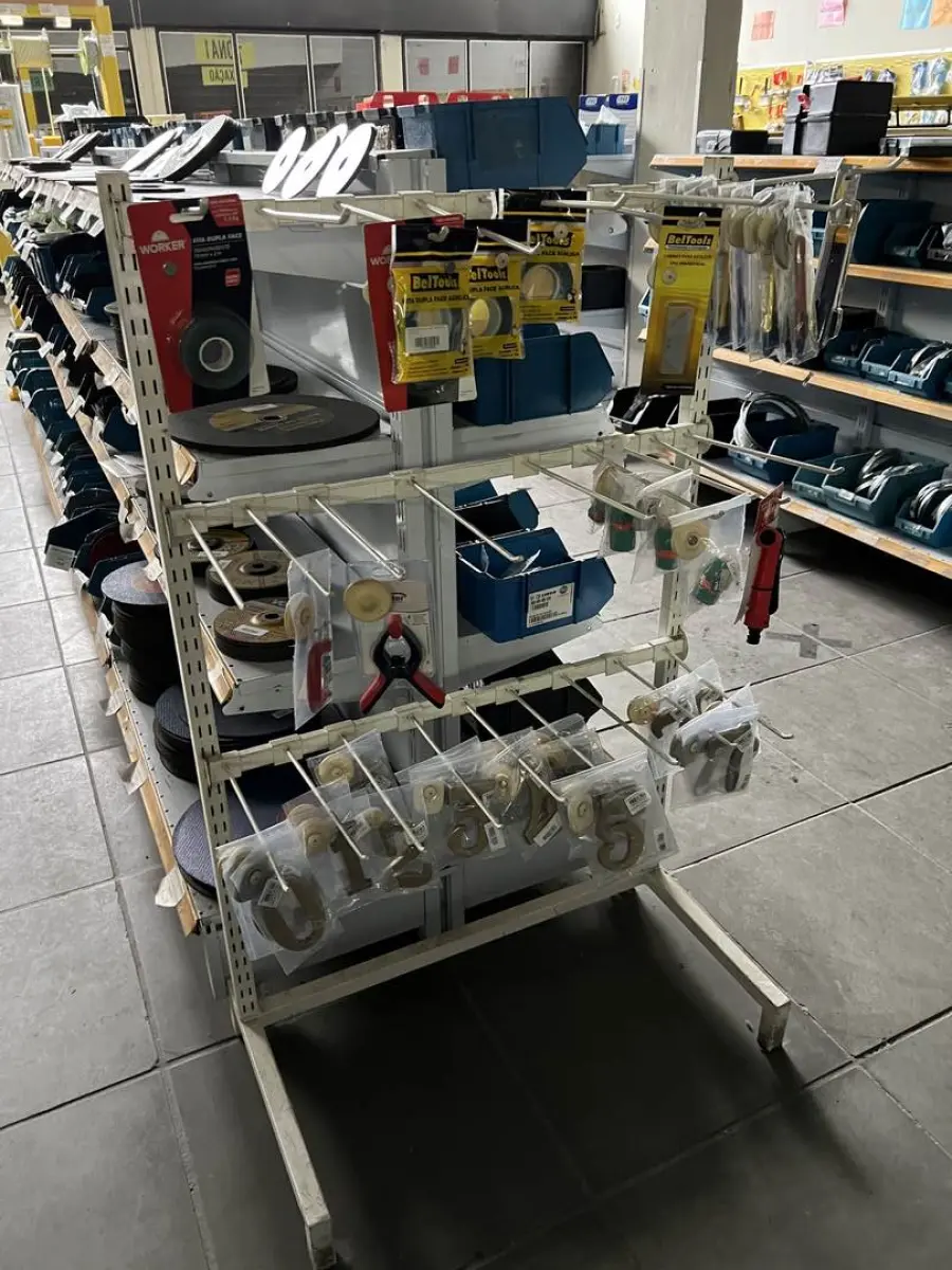 LOTE 001 - LOTE ENGLOBADO DOS LOTES 01 A 81 E 83 OBS: ESSE LOTE POSSUI A PREFERENCIA SOBRE OS INDIVUDUAIS