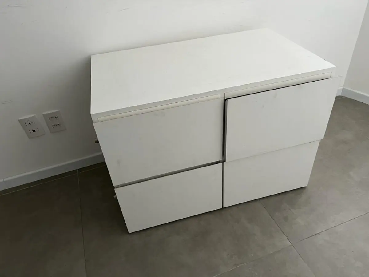 LOTE 000 - PRODUTOS ODONTOLÓGICOS