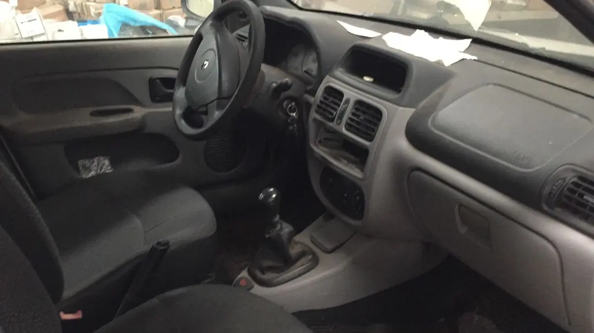 LOTE 000 - Renault/Clio 1.0