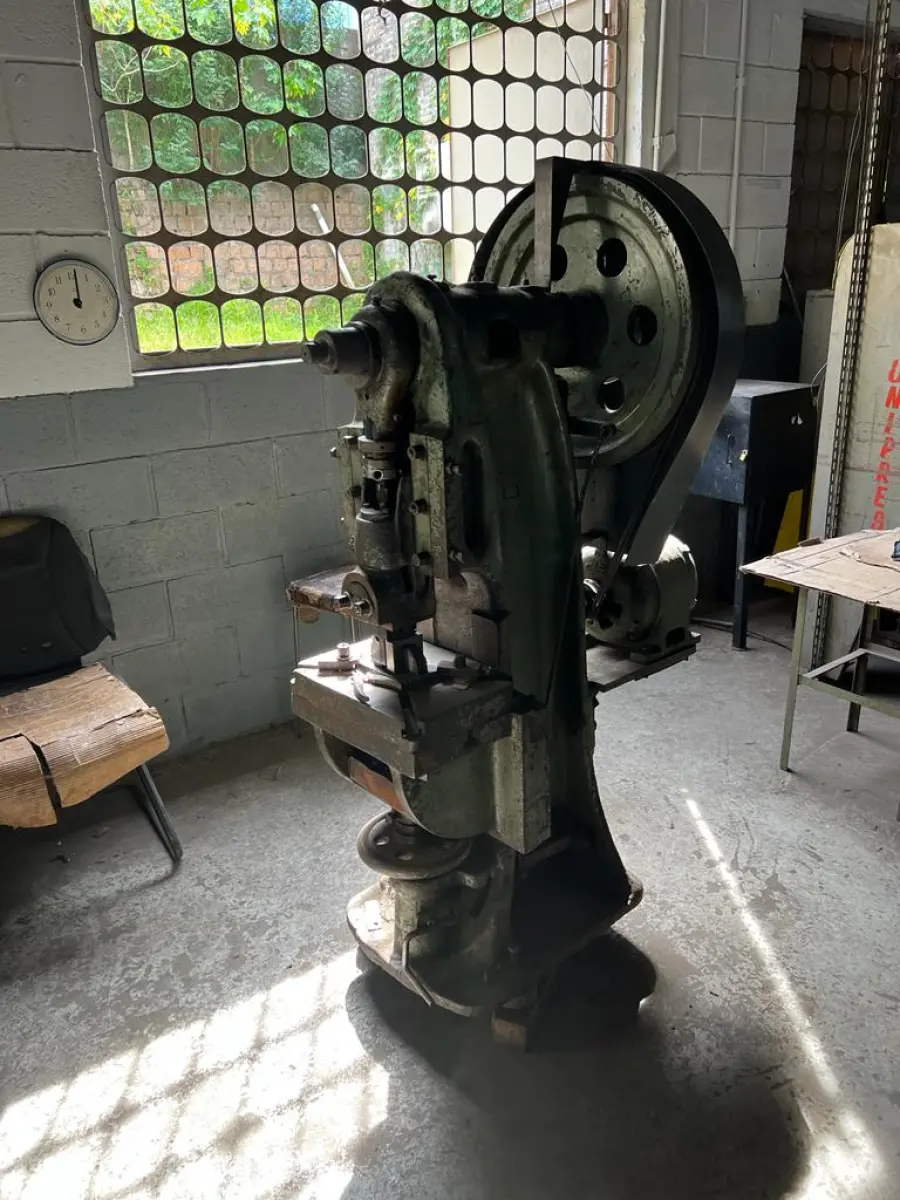 LOTE 001 - LISTA DE LOTES ENGLOBADOS