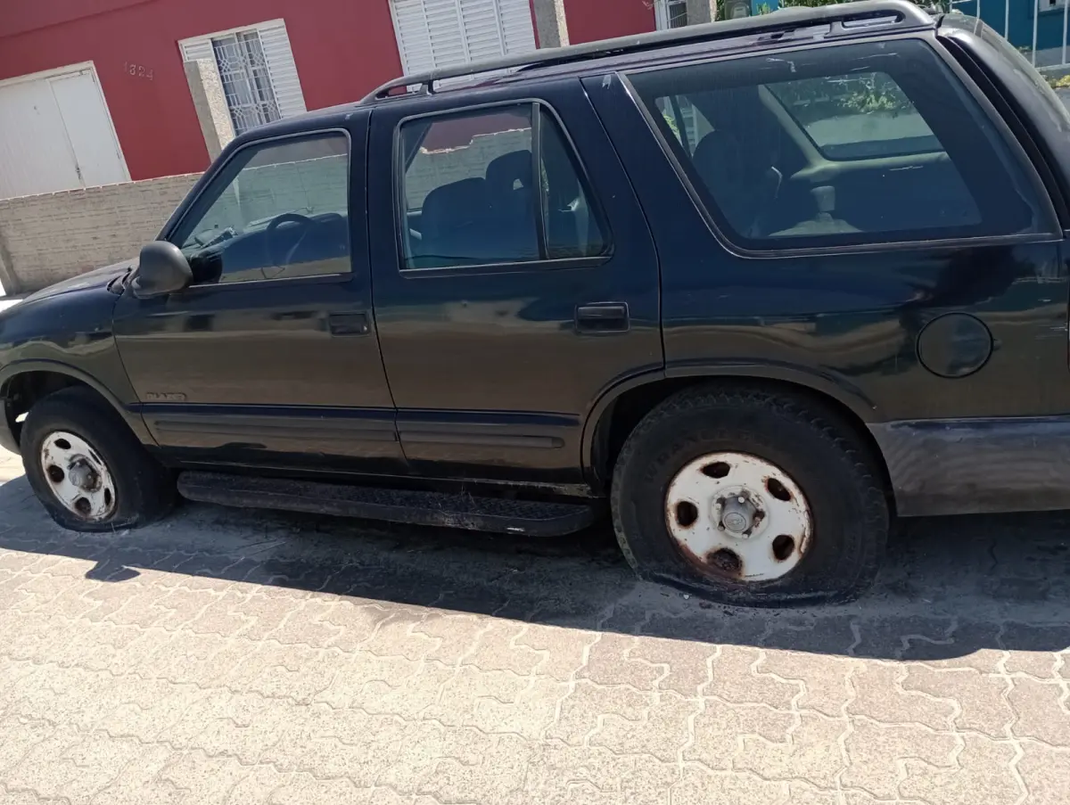 LOTE 002 - GM/Blazer