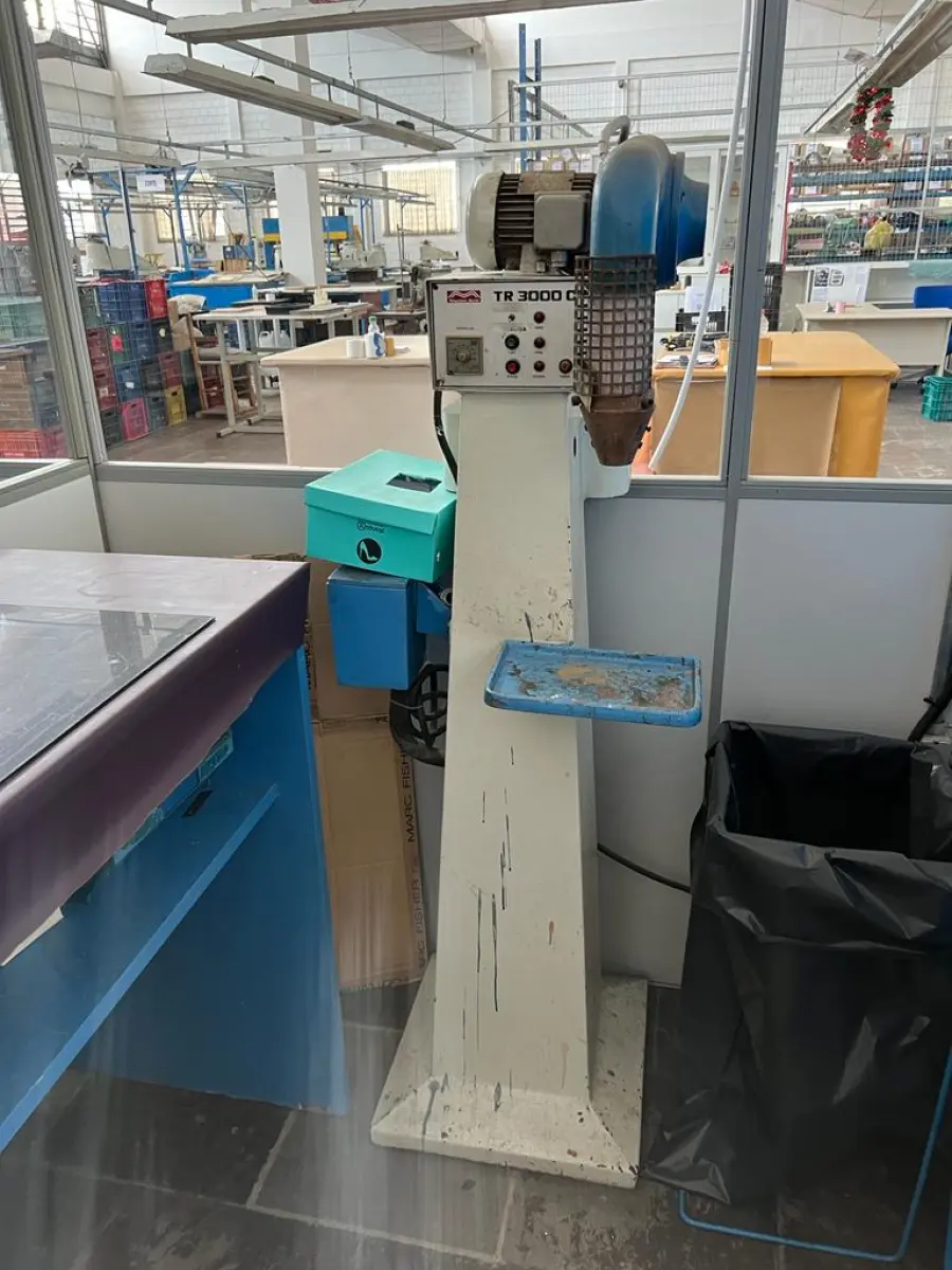 LOTE 099 - canhao tira rugas