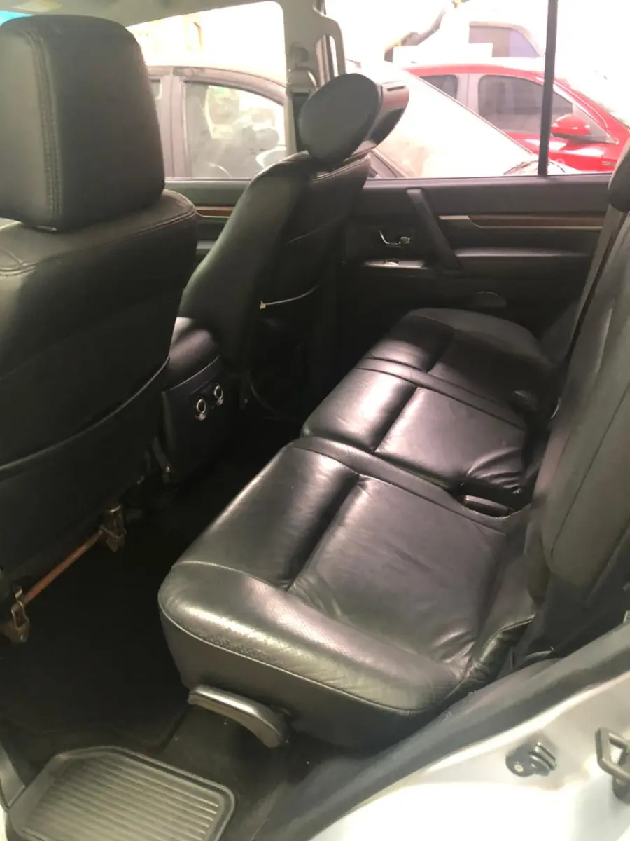 LOTE 000 - Pajero HPE 3.8 G 2007/2008, cor: prata.