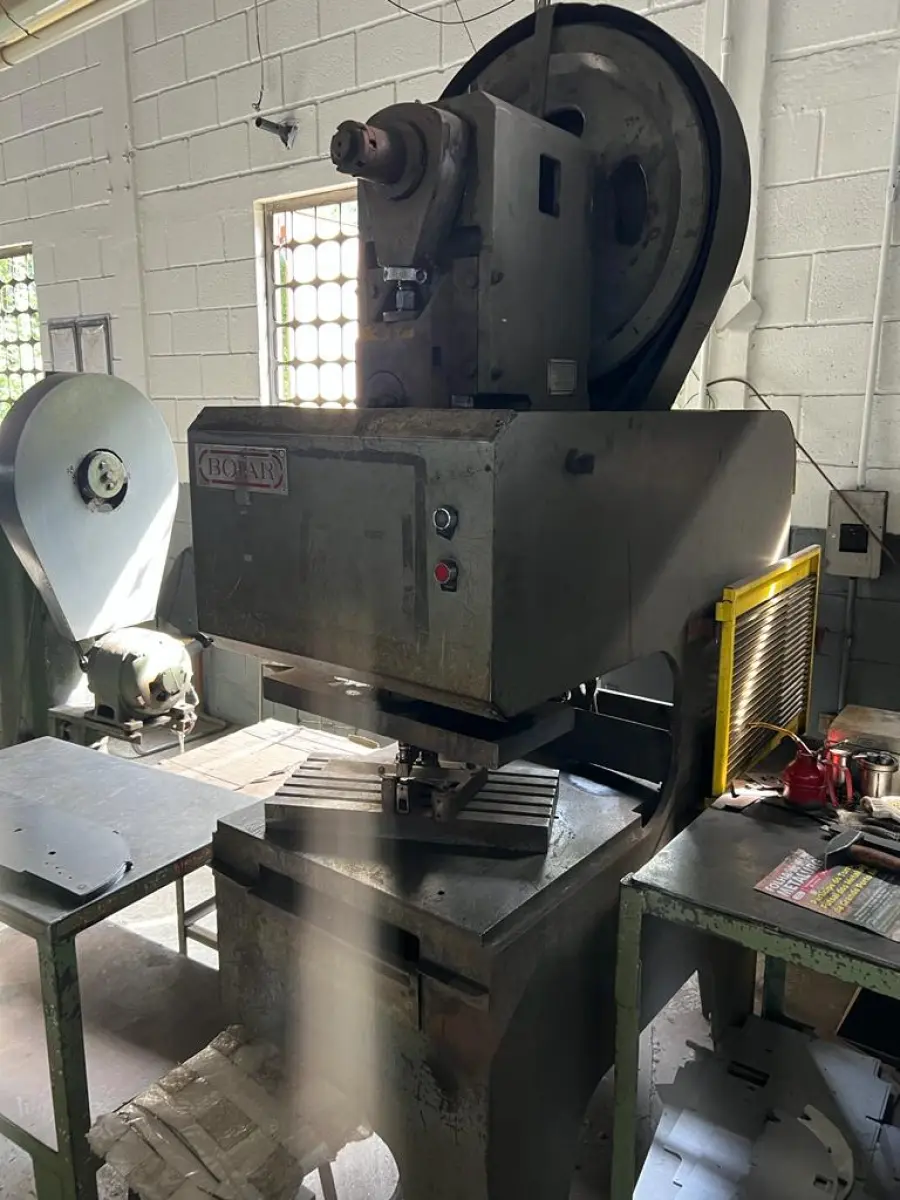 LOTE 001 - LISTA DE LOTES ENGLOBADOS