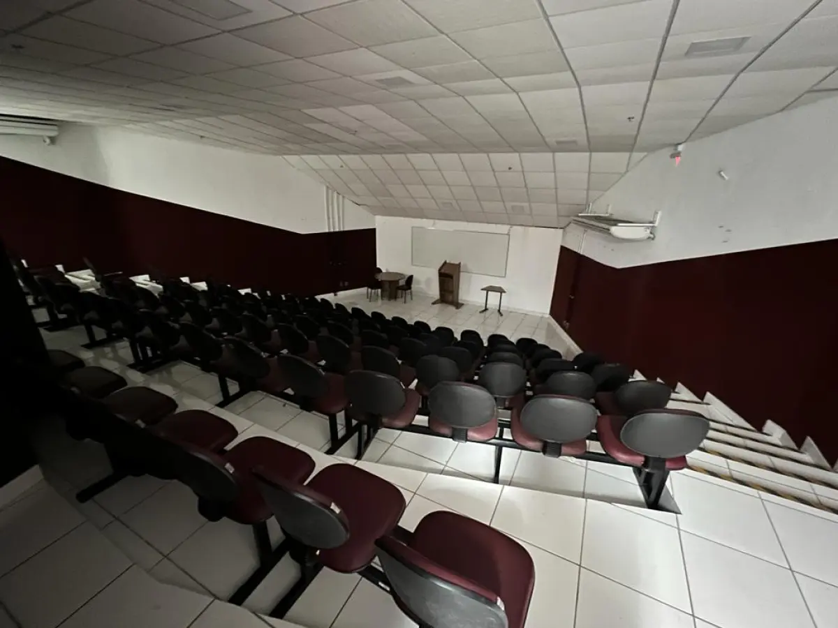 LOTE 001 - ÚNICA GRANDE ÁREA À VENDA EM TODO O BAIRRO DO FLAMENGO/RJ > 13.900m2 DE TERRENO E 23.475M2 CONSTRUÍDOS