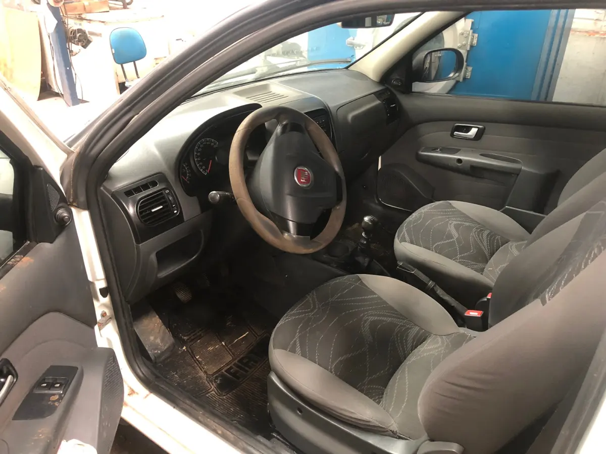 LOTE 000 - FIAT/STRADA WORKING, COR BRANCA, ANO 14/15