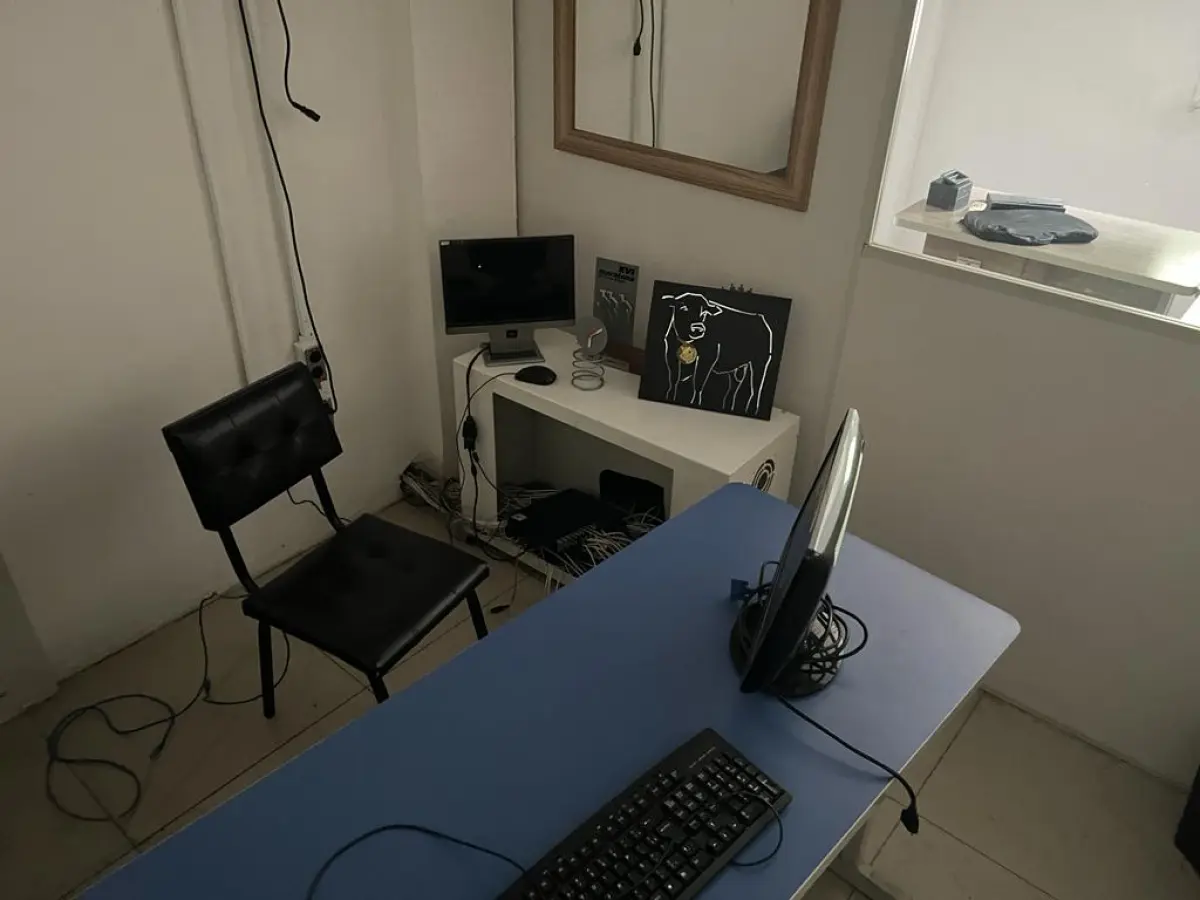 LOTE 012 - tela para controle de cameras sem testar